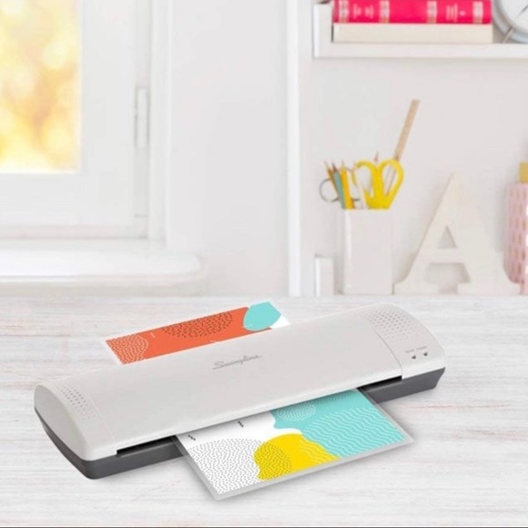 Swingline Thermal Laminator Machine - Picture 2 of 4